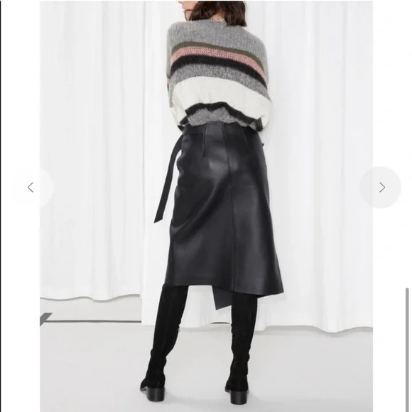 & Other Stories Black Leather Skirt 2 NWT - Picture 3 of 10
